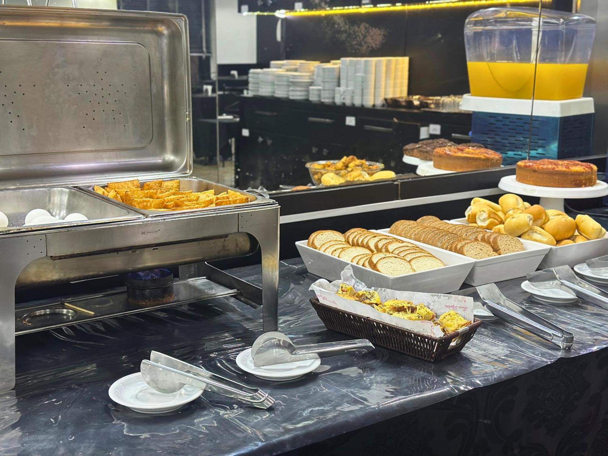 Granville Hotel 쿠리치바 외부 사진